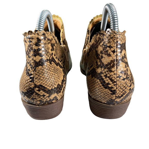 Mata Reptile Print Leather Slip On Ankle Booties Womens Shoes Size 8 - Picture 6 of 10
